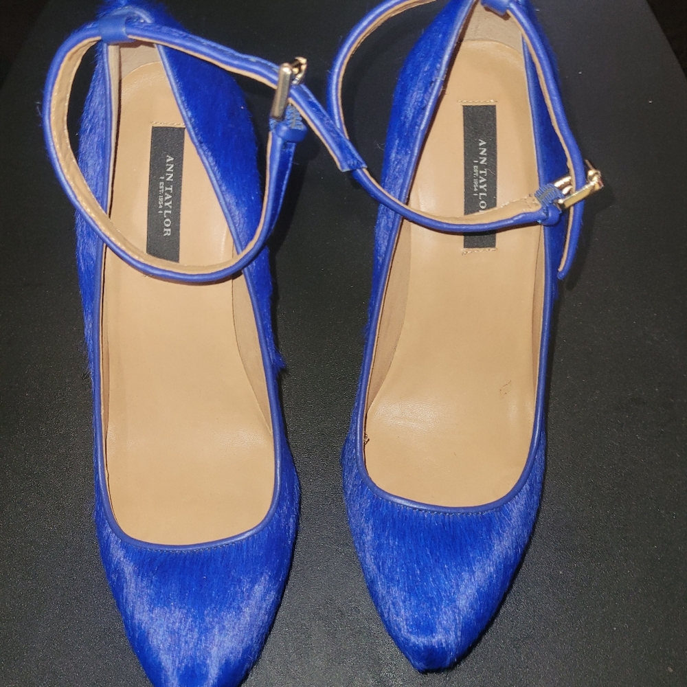 Ann Taylor Blue Calf Hair Lina Platform 6.5 Wedge